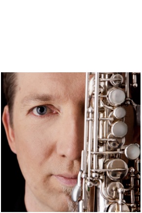 Dirk mit Saxophon